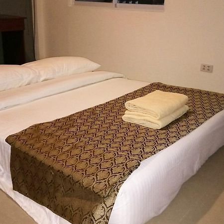 Conrada'S Place Hotel And Resort Đảo Đảo Panglao Ngoại thất bức ảnh