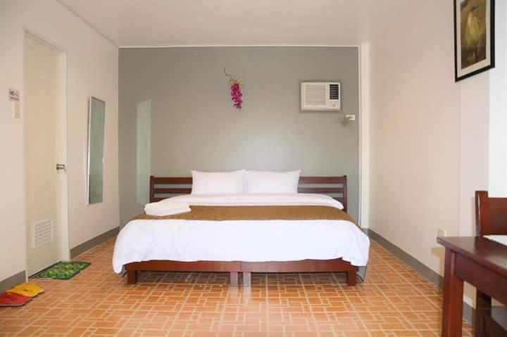 Conrada'S Place Hotel And Resort Đảo Đảo Panglao Ngoại thất bức ảnh
