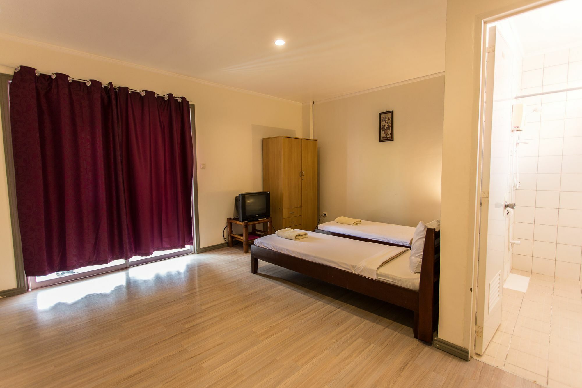 Conrada'S Place Hotel And Resort Đảo Đảo Panglao Ngoại thất bức ảnh