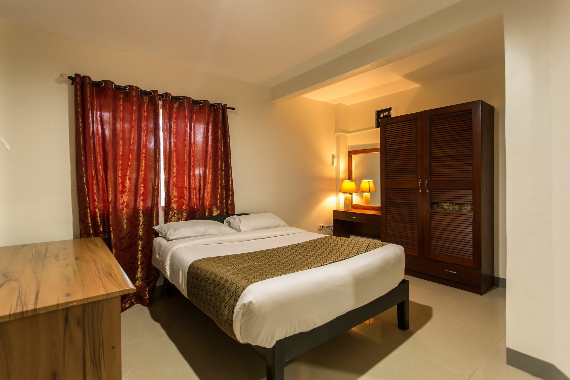 Conrada'S Place Hotel And Resort Đảo Đảo Panglao Ngoại thất bức ảnh