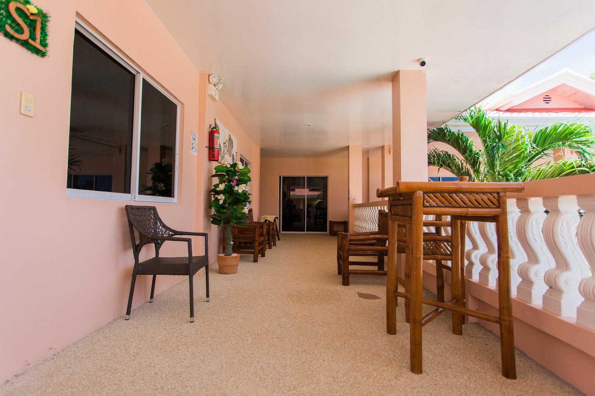 Conrada'S Place Hotel And Resort Đảo Đảo Panglao Ngoại thất bức ảnh